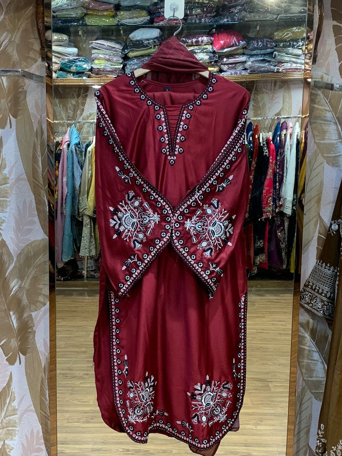 Ruby Red Embroidered Lawn 3-Piece Suit